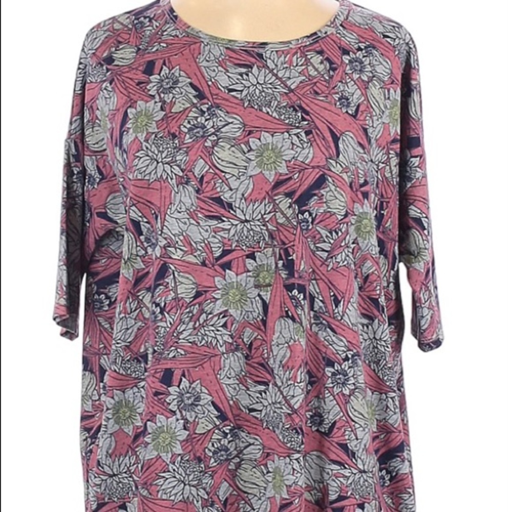 Irma tunic LuLaRoe